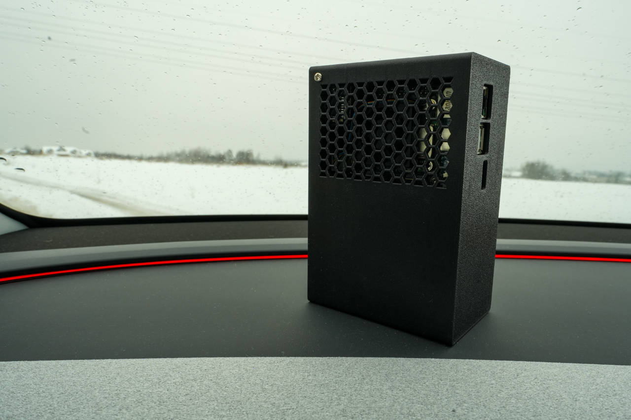 Tesla Android (2nd generation)